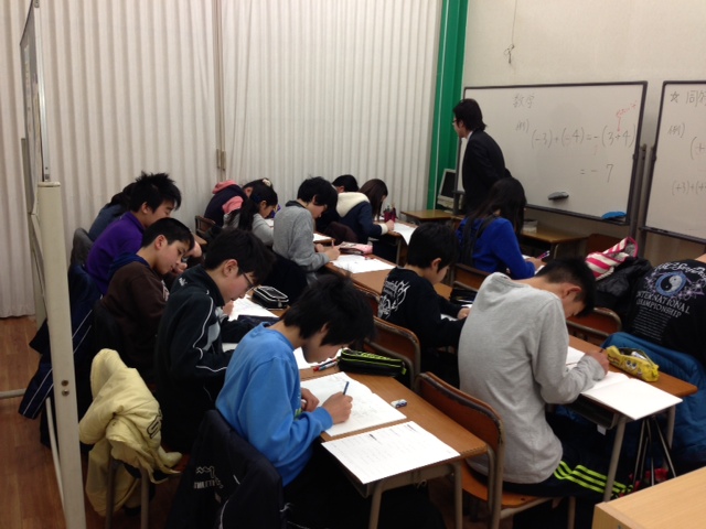 3月21日小学生.JPG