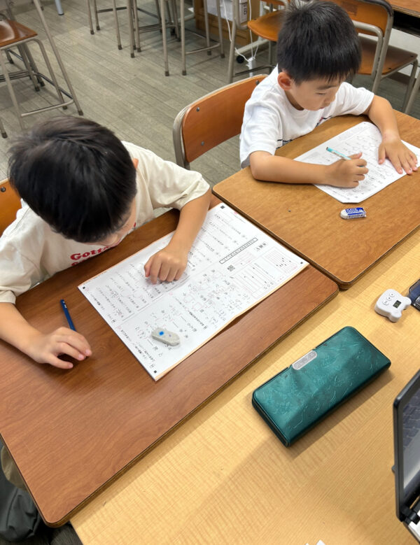 📚夏期講習後半戦！夏の学びを2学期につなげます🌻