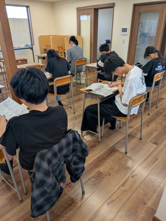 中間テスト直前🔥集中力MAXのテスト対策講座を実施しました！